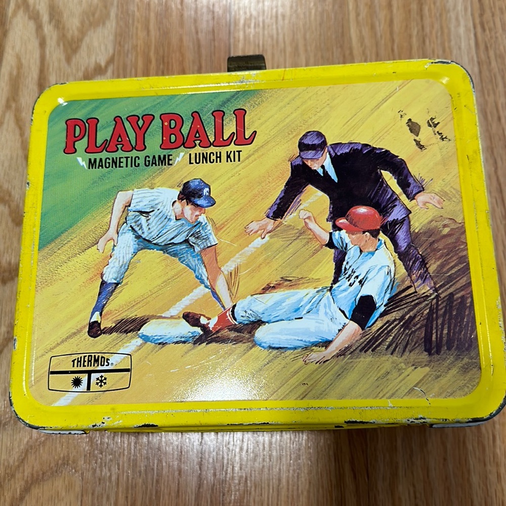 🎉HP🎉 Vintage 1960’s Lunch Box
